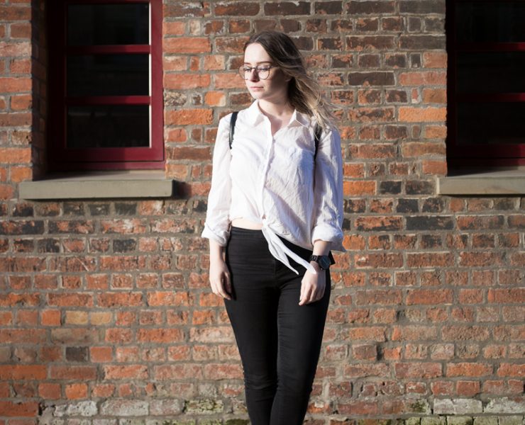 wearing socks with sandals