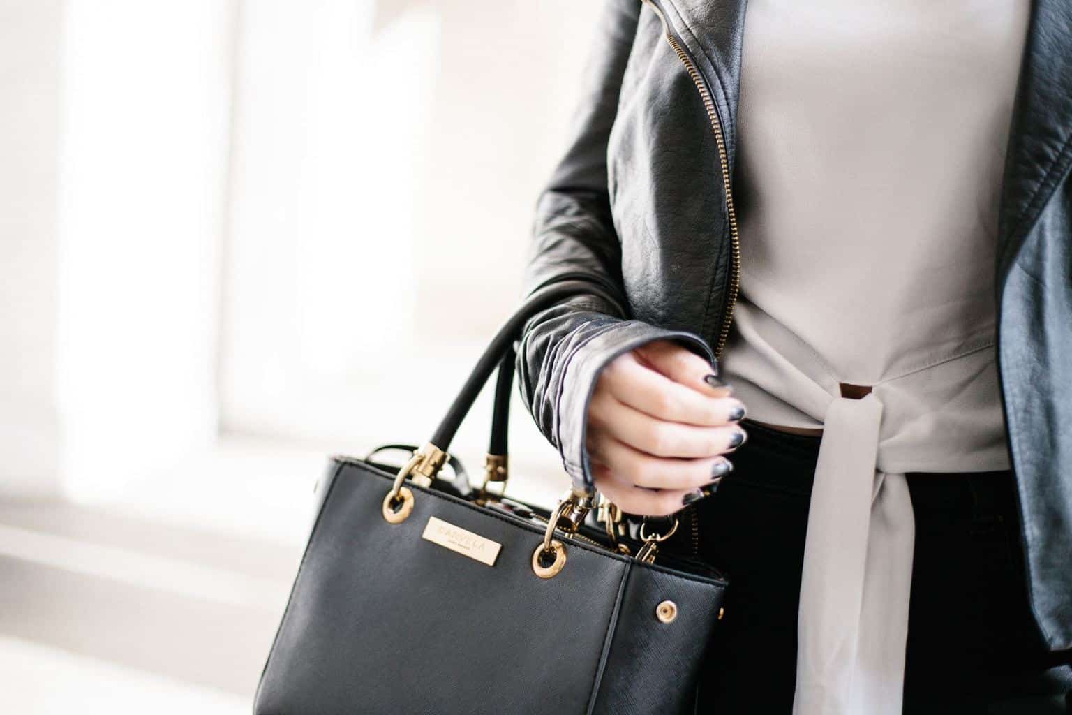 smart casual minimalism outfit