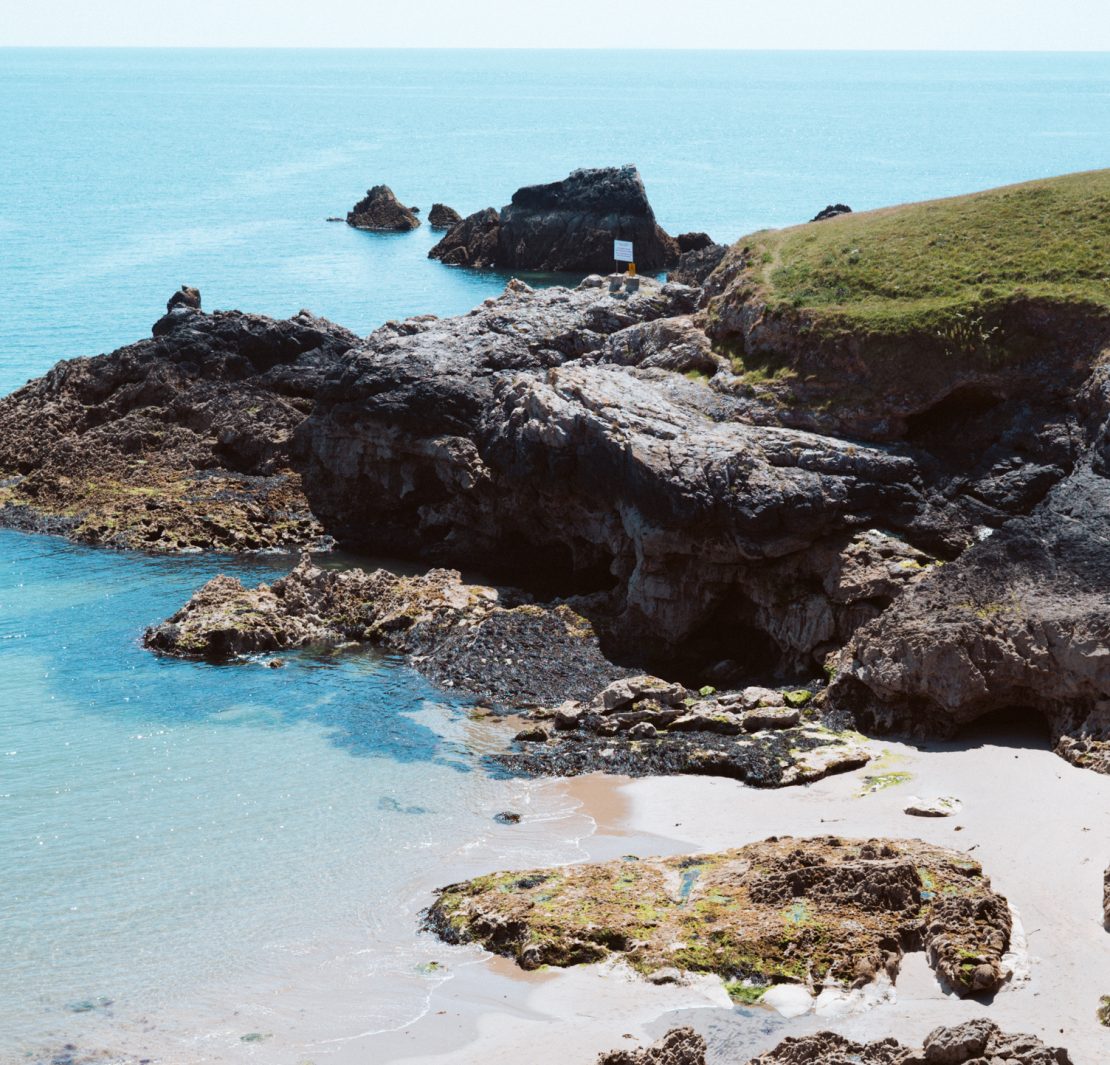 broad haven beach pembrokeshire